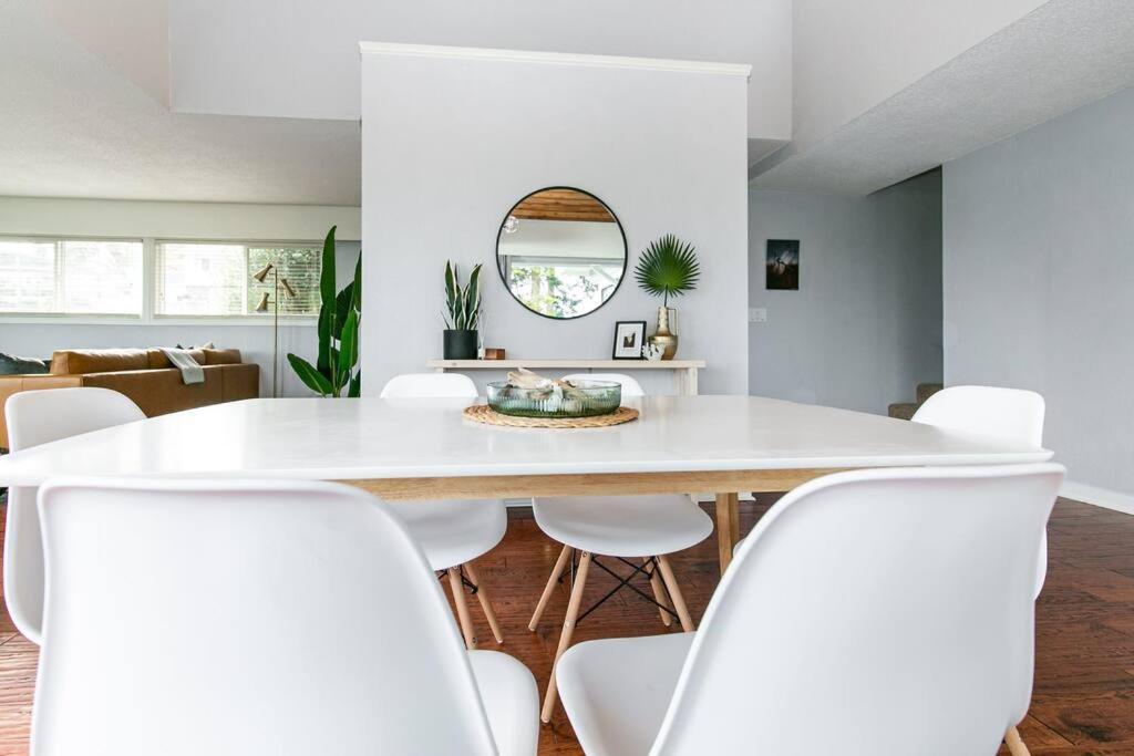 Sunrise Escape - Close To The Beach! Victoria Bagian luar foto